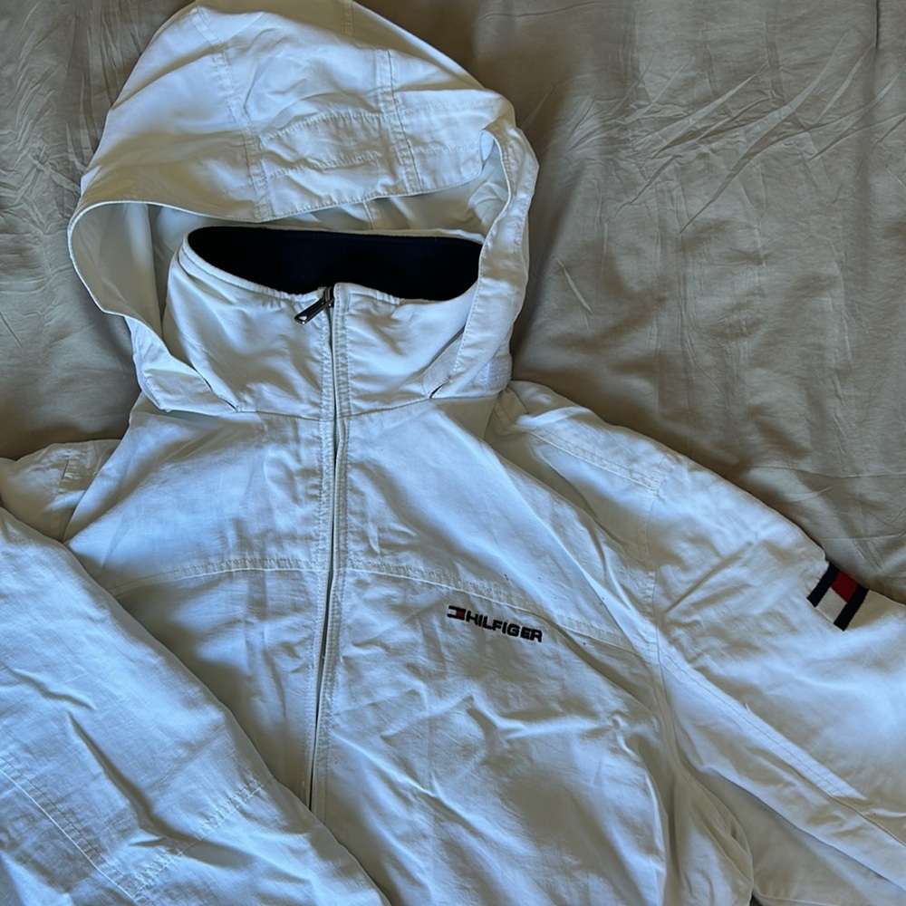 Tommy Hilfiger White Windbreaker Jacket (M) - Picture 2 of 6